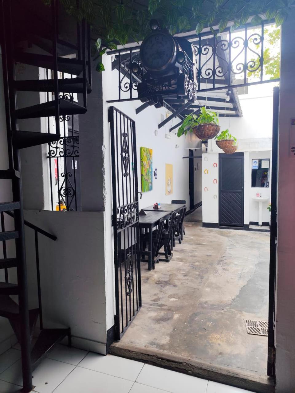 Hostal La Minita De Oro Санта-Марта Экстерьер фото